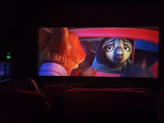 -中影国际影城(百联店)