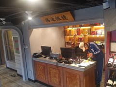 -马路边上·小海鲜烧烤(八一路店)