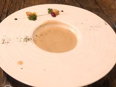 蘑菇奶油汤-HIGH FIVE哈福手工汉堡(桂林路店)