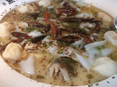 -江渔儿酸菜鱼(东山店)