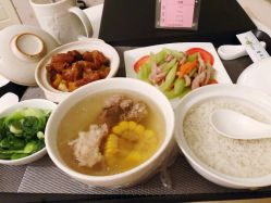 -爱月坊产后护理中心(万达店)