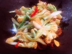 -70后饭吧(府河街店)