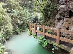 -龙水峡地缝景区