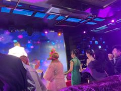 -大连君悦酒店 · VIVA(星海广场店)