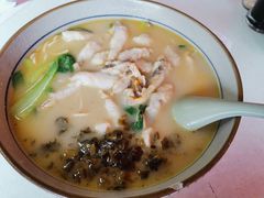 -明呈黄鱼面馆(斜土路店)