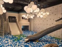 -涨巢·潮玩水疗局