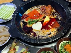 -重庆印象老火锅(梅林店)