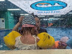 -Swim斯卫姆国际儿童游泳中心(红博中央公园店)