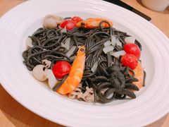 -必胜客(余姚五彩城店PH店)