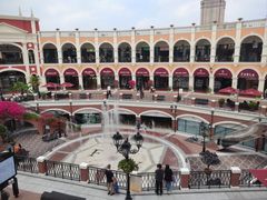 -佛罗伦萨小镇广佛名品奥特莱斯(疏港路店)