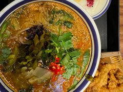 -云阿蛮云南生烫牛肉米线(奉贤路店)