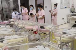 -妈咪爱月子中心·母婴护理