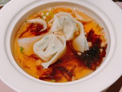 刀鱼馄炖-新荣记(南京西路店)