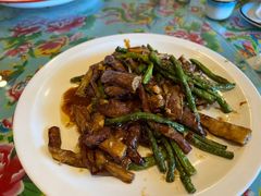 -闯关东东北农家菜(崂山石老人店)