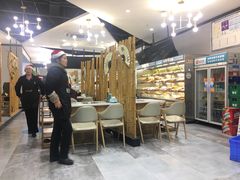大堂-屋头串串(新街里店)