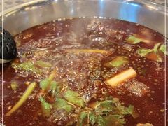 -肖肖酸萝卜鱼火锅(总店)
