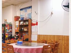 -洪霞餐馆