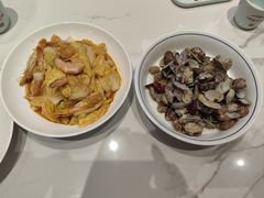 -乔家小院•本地小海鲜•非遗驴肉(万年泉路店)