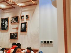 大堂-小满手工粉(上海月星环球港店)