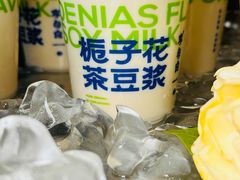 -李与白包子铺(桐梓林店)