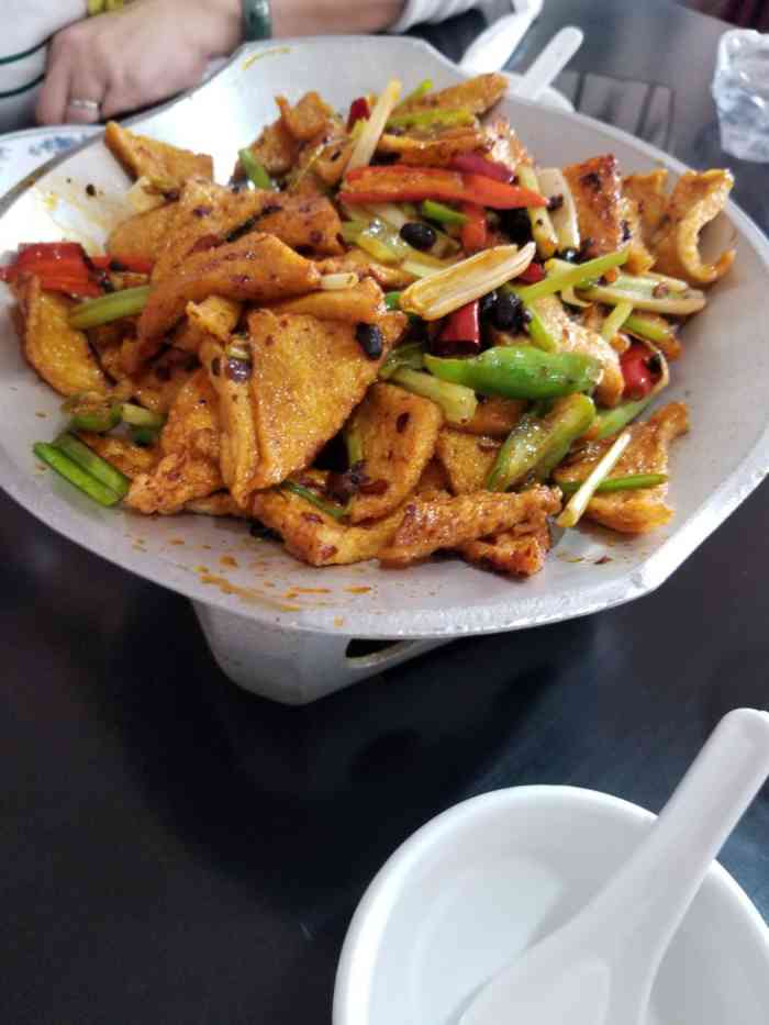 鹿角面八大碗-"这次特意带着家人从房山回来去品尝鹿角面.