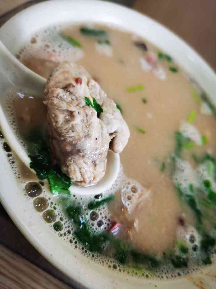 四辈羊汤-"您猜怎么着,喝这个四辈羊汤啊 我还真就头.