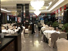 -万龙洲海鲜(大兴绿地缤纷城店)