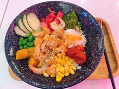 海鲜三文鱼波奇饭-Miss Fresh轻食(南京西路店)