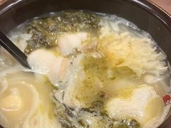 -灵芝妹子海鲜米线(瓦房店新玛特店)