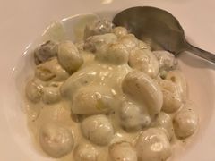 土豆面配香肠蓝乳酪酱-La Tavernetta(Bar à Vin)(乌鲁木齐路店)