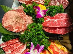 黑牛板踺-明洞阿姨·韩式酱蟹烤肉·创意料理(三元桥店)