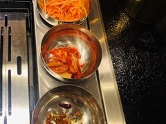 -臻牛烤肉