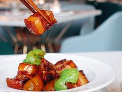 青梅红烧肉-半山腰·云南菜(侨福芳草地店)