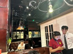 -高第街56号餐厅(泰安万达店)
