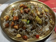 拌鱼皮花生-西塔老太太泥炉烤肉(万柳华联店)