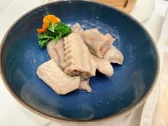白卤水鹅掌翼-白天鹅宾馆-宏图府餐厅