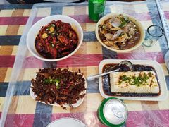 -吴记口味馆