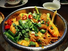 -大头虾越式风味餐厅(光明广场店)