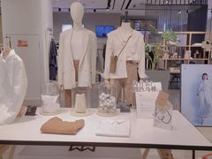 -王府井百货(中州中路店)