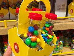 -m豆巧克力世界(上海世茂广场店)