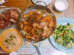 干锅土豆片-粥公粥婆精品家常菜(青龙桥店)