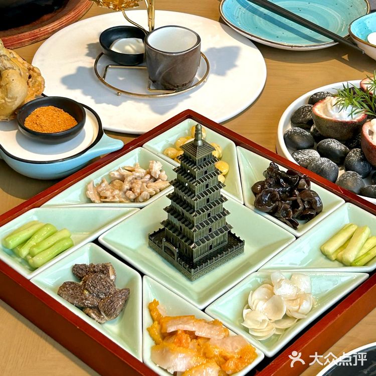 西安skp｜精致陕菜十三朝餐厅🪷