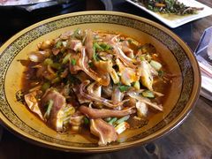 -八美镇邛崃土地坡饭店