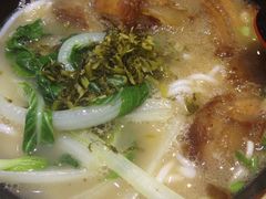 老娘叉烧米线-南苑风味过桥米线(革新路店)