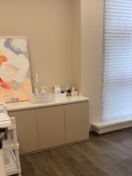 -医颜医疗美容门诊部