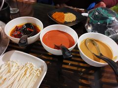 -呼吉牧蒙古烤肉·烧烤·小龙虾