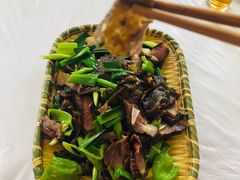 -余家庄肥肠鱼地方汤锅(银杏大道店)