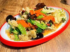 -叶派龙虾•招牌香辣蟹·海鲜(中海国际店)