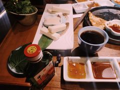 -明洞阿姨·韩式酱蟹烤肉·创意料理(三元桥店)