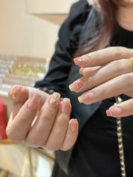 -花系美·美甲美睫精品店